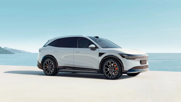 Zeekr 7X official vehicle image