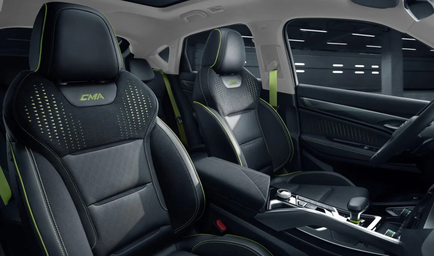 Geely Tugella Sport seats