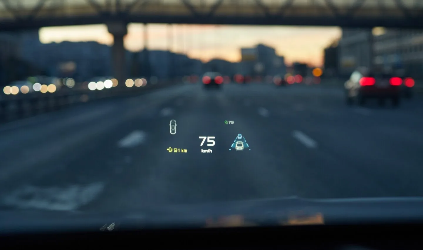 Geely Tugella HUD display